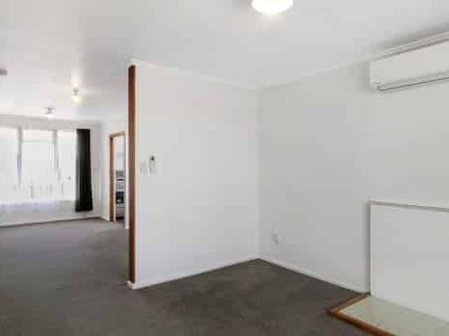 Townhouse for rent in Maraenui, Napier City