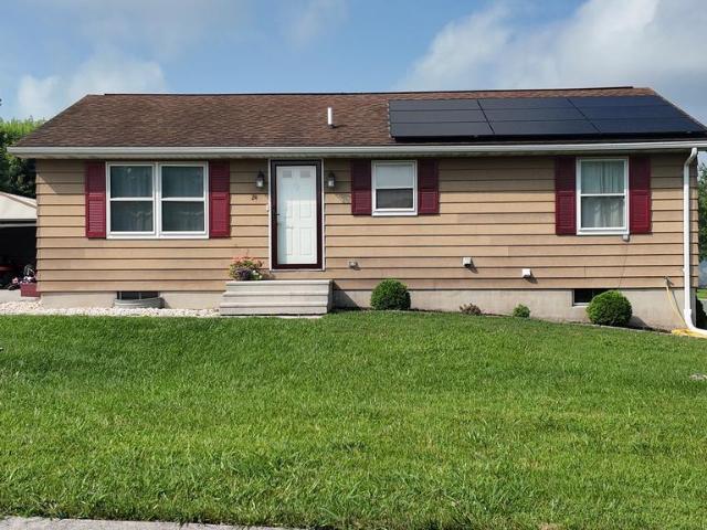 House for sale in New Oxford