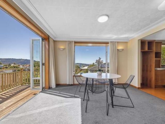 House for sale in Otakou