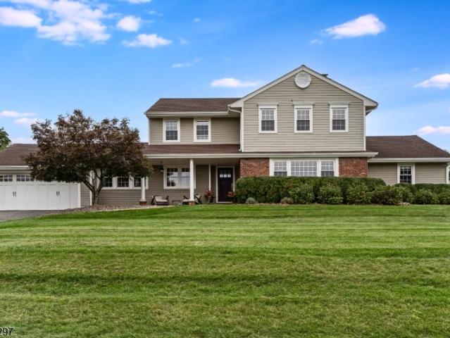 House for sale in Gladstone, New Jersey