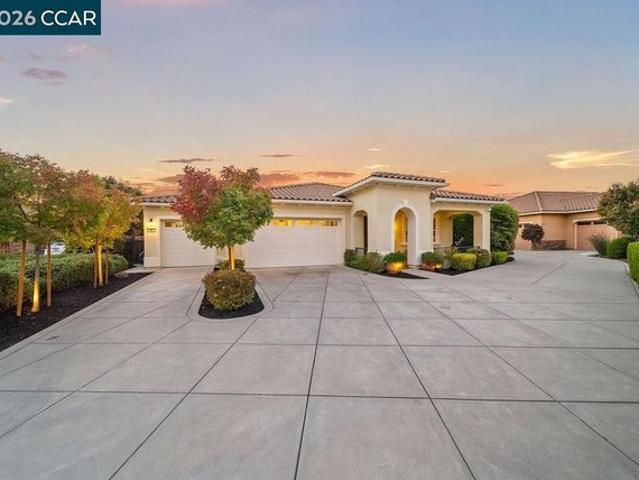 House for sale in Clayton, Contra Costa County