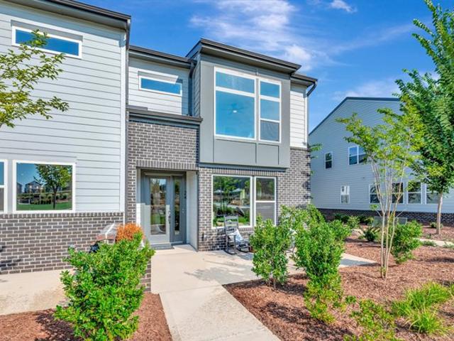 Townhouse for sale in Chatham, North Carolina