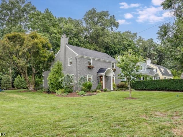 House for sale in Glen Rock, New Jersey