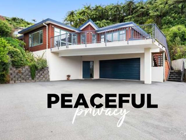 House for sale in Days Bay, Wellington