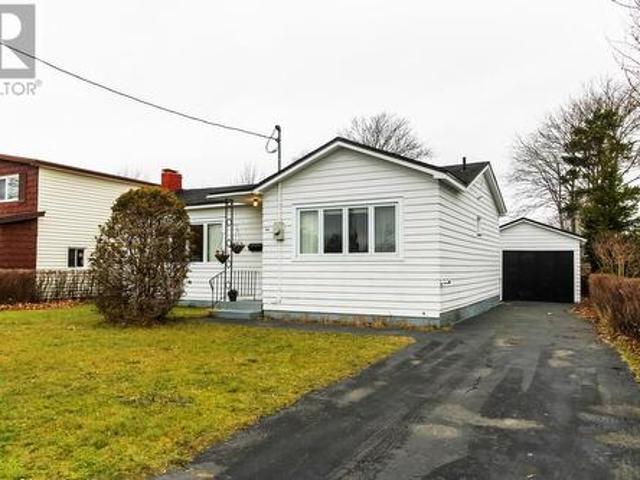 House for sale in Mount Pearl, Newfoundland And Labrador