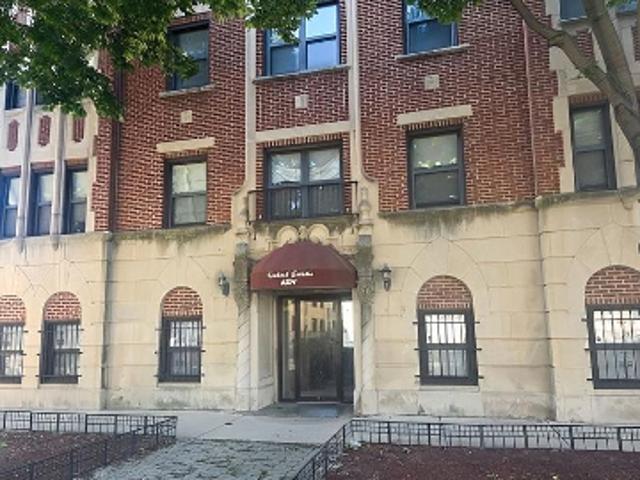 Condo for sale in Woodlawn, Chicago