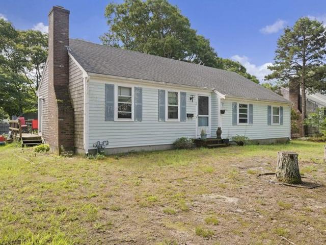 House for sale in South Yarmouth, Massachusetts
