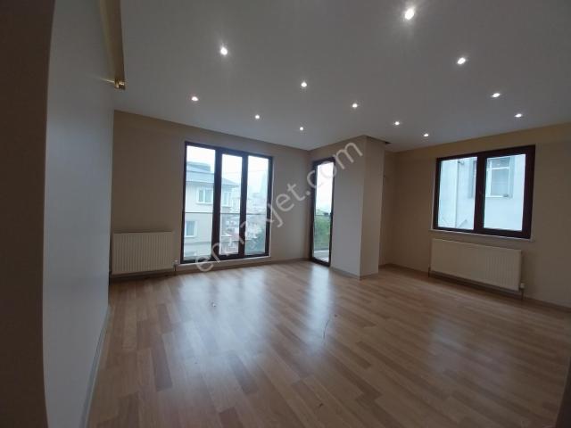 Ümraniye, İstanbul içerisinde kiralık mülk
