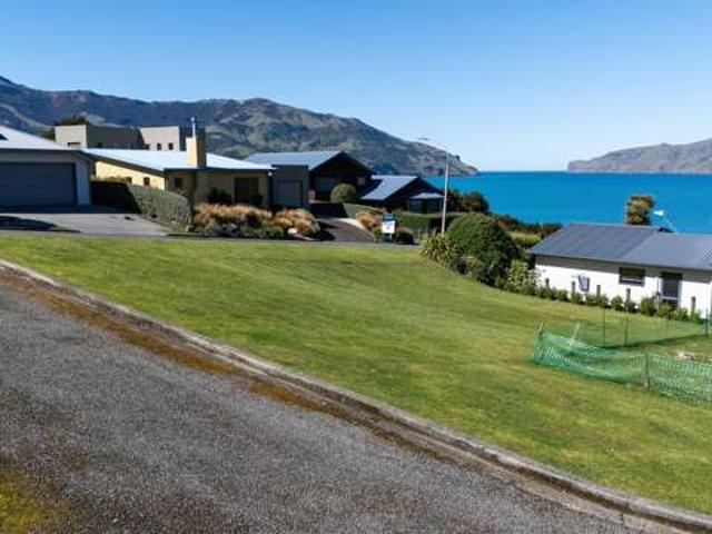 Land for sale in Little Akaloa, Canterbury