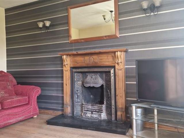 Detached House for sale in Burnside, Ulster