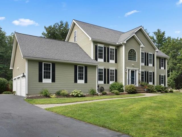 House for sale in New Hampshire