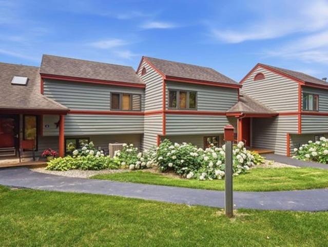 Townhouse for sale in Galena, Illinois