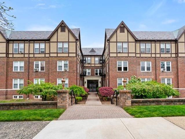 Apartment for rent in Cranford