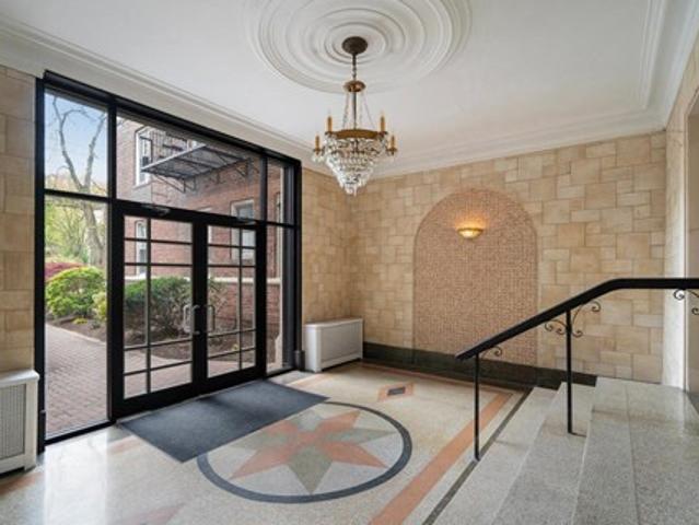 Apartment for rent in Cranford