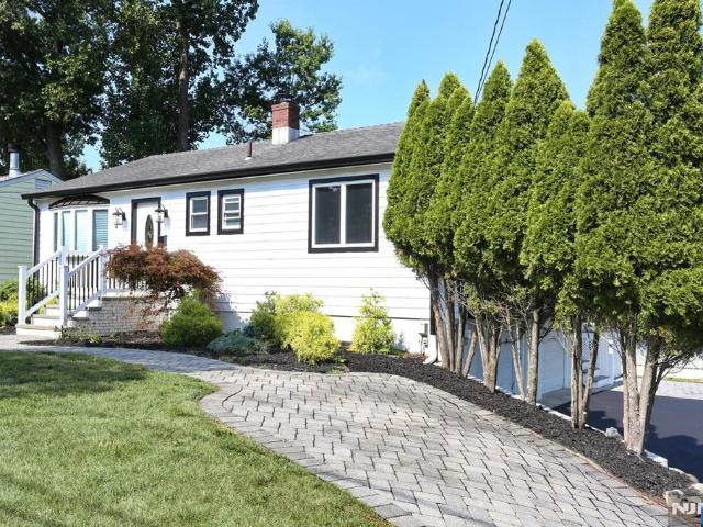 House for sale in Emerson