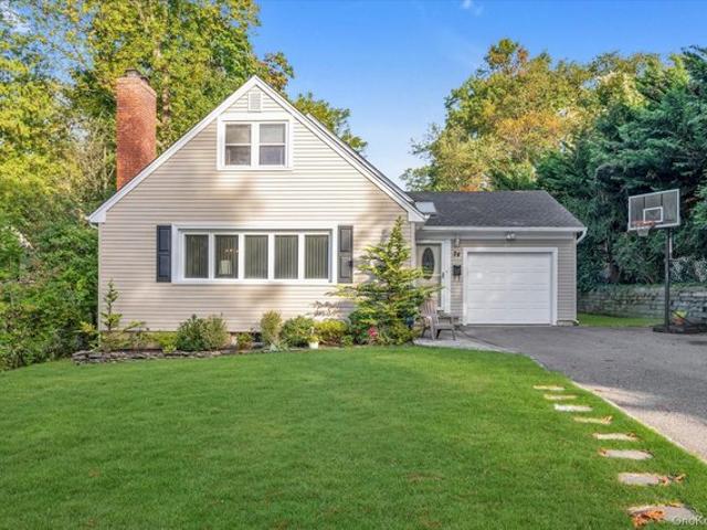House for sale in Beacon Hill, Port Washington