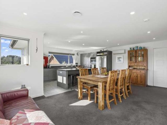 House for sale in Otakou
