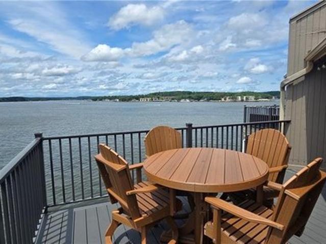 Condo for sale in Sunrise Beach, Missouri