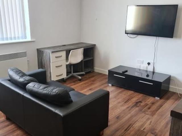 Studio for rent in St Matthew's, Old Wharf