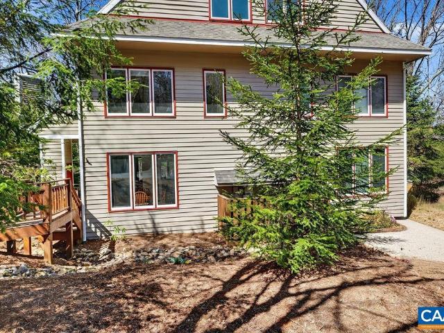 Townhouse for sale in Virginia