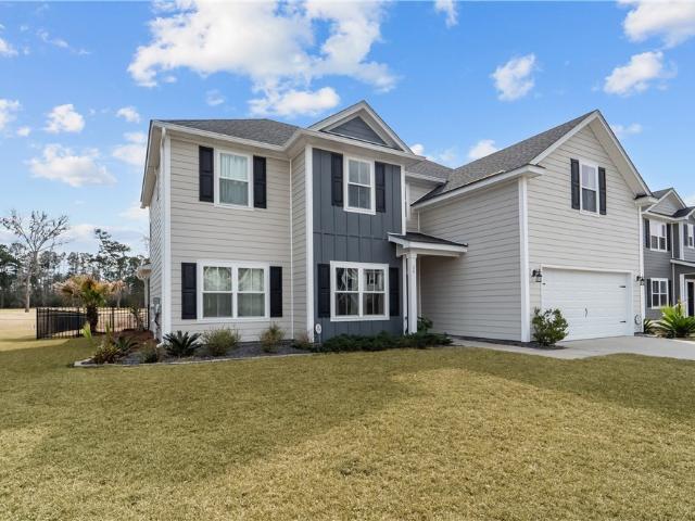 House for sale in Richmond Hill, Georgia