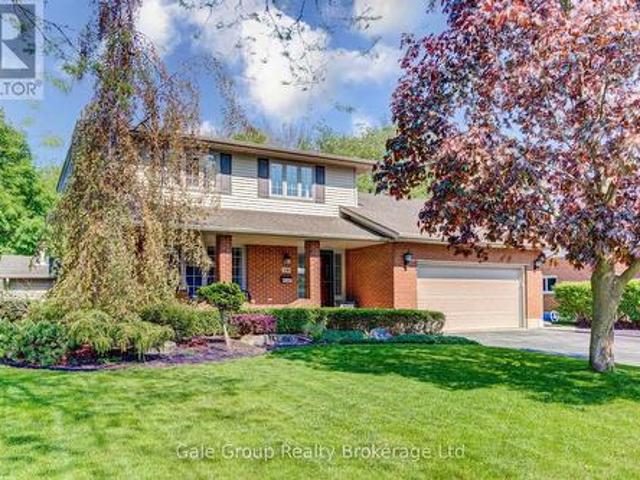 House for sale in Tillsonburg, Ontario