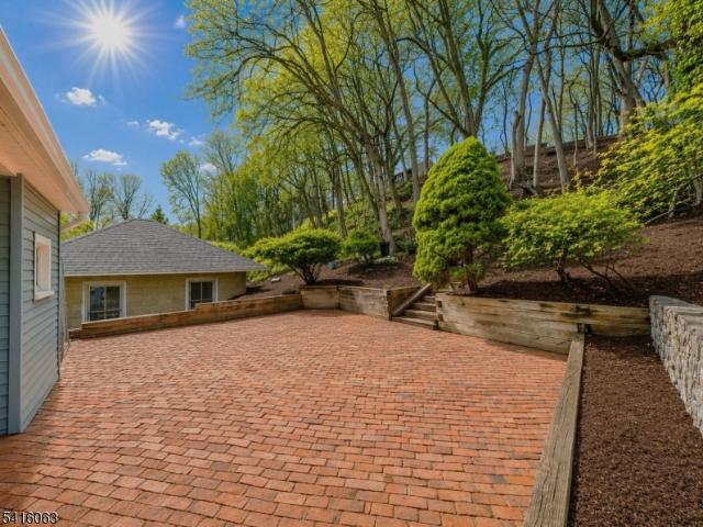 House for sale in Clinton, New Jersey