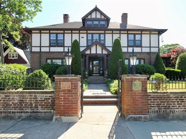 House for sale in Pawtucket, Rhode Island