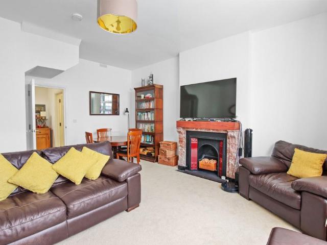 Apartment for rent in Midway, Kent