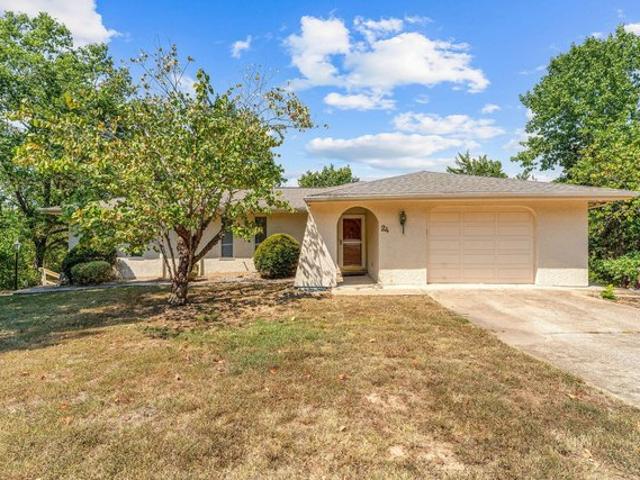House for sale in Stone, Missouri