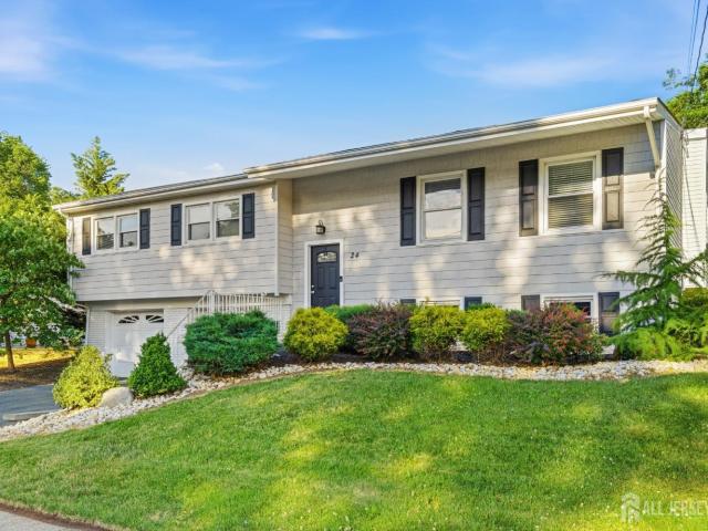 House for sale in Edison, New Jersey