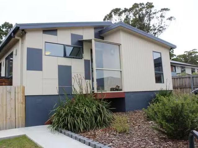 Apartment for rent in Kingston, Tasmania