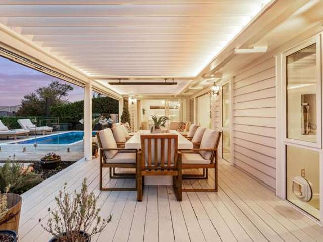 House for sale in Whangaparaoa