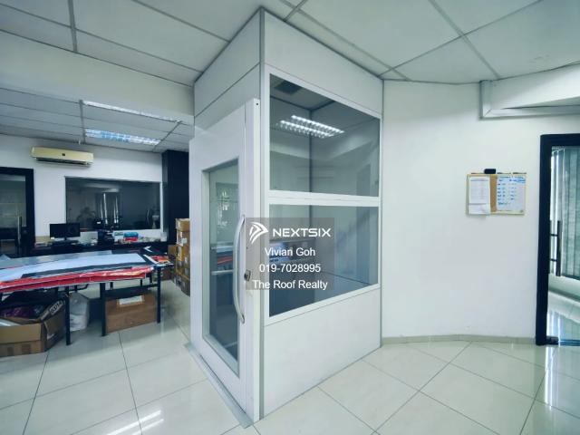 Shop for sale in Johor