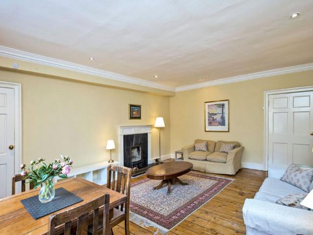 Apartment for rent in New Town, Scotland