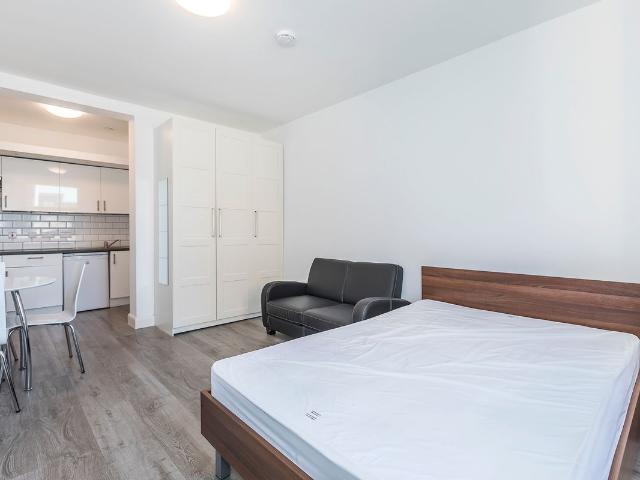 Studio for rent in Stratford Marsh, Greater London