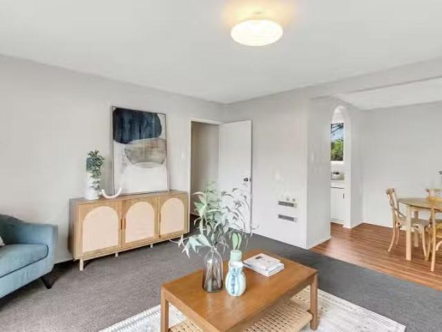 House for sale in Chaslands, Canterbury