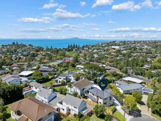House for sale in Whangaparaoa