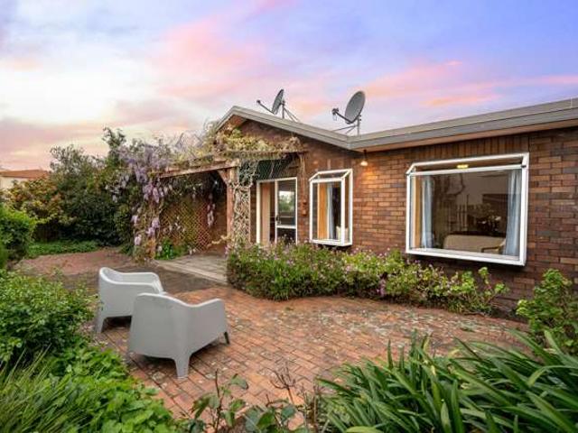 House for sale in Redcliffs, Christchurch