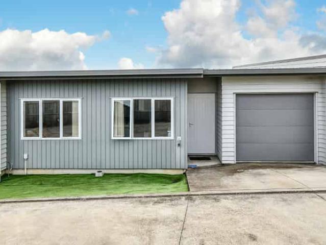 House for rent in Awhitu, Oroua County