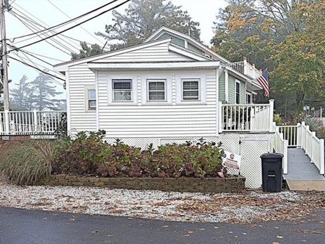 House for sale in Cataumet, Massachusetts
