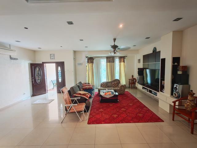 Terraced House for sale in Semabok, Malaka