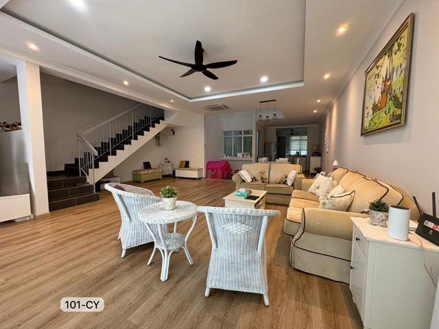 Terraced House for sale in Alam Impian, Selangor