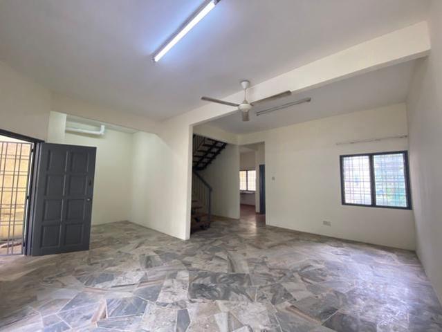 Terraced House for sale in Petaling, Subang Jaya