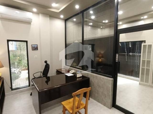 Building for rent in Islamabad