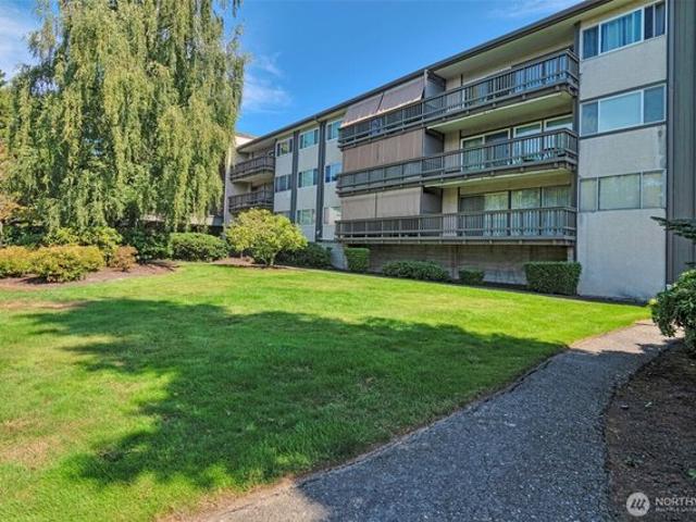 Condo for sale in Mercer Island, Washington
