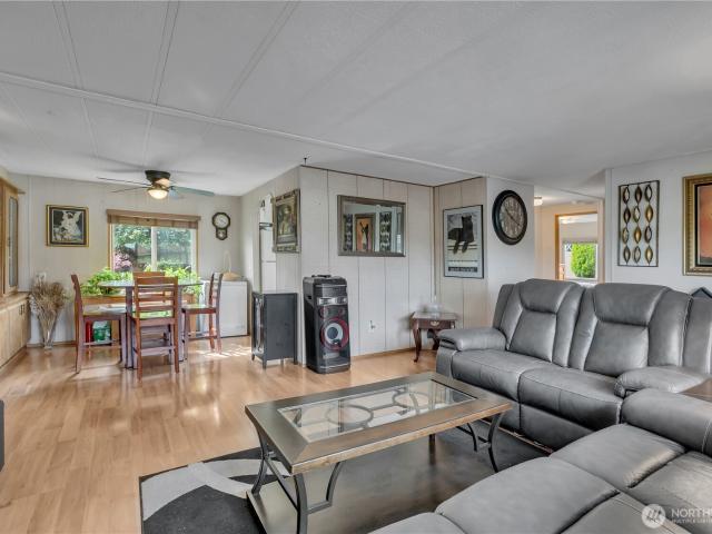 House for sale in Milton, Washington