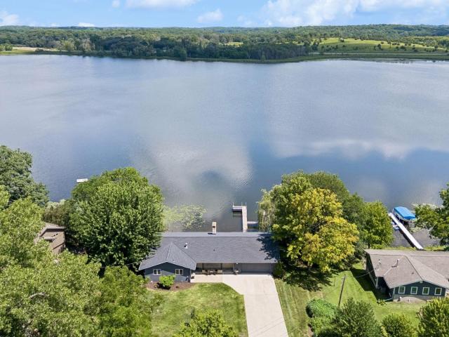 House for sale in Victoria, Minnesota