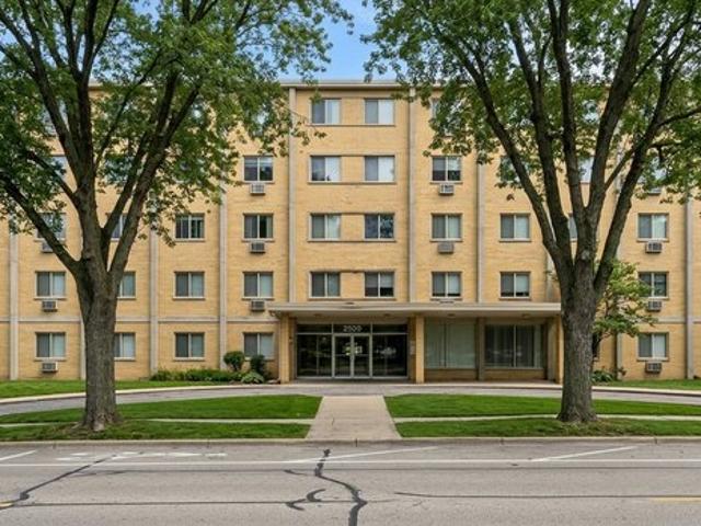 Condo for sale in Hennepin, Minnesota