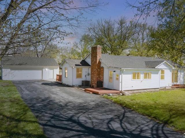 House for sale in Erie, Michigan